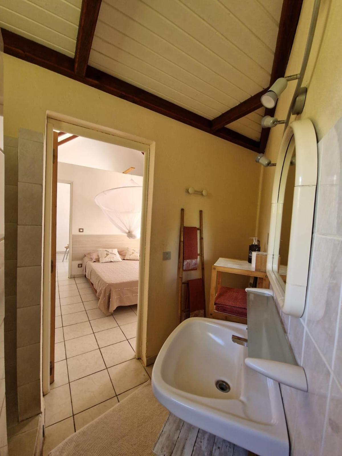 Gites Tho Koba Saint-Claude Exterior foto