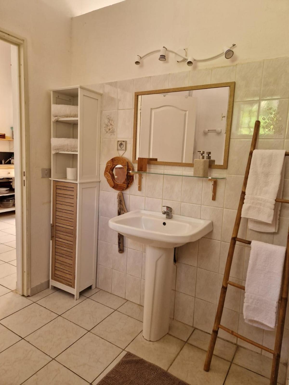 Gites Tho Koba Saint-Claude Exterior foto